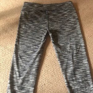 Fabletics capri pant